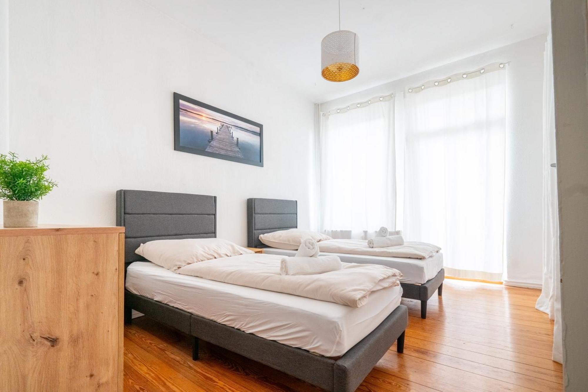 Grosses Apartment Mit 2 Balkonen Zentral Am Nordertor 弗伦斯堡 外观 照片
